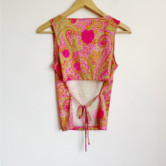 vintage half-back paisley print sleeveless top - Picture 2 of 5